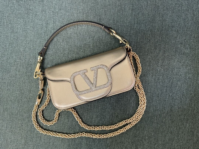 Va1e*ntin0 satchel bag